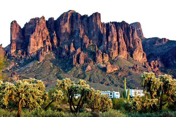 Camping in Arizona: Lost Dutchman