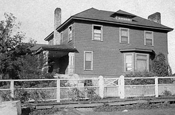 Sisson home which later become Milton Hospital.